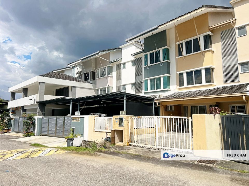 Taman Mesra Utama 3 Storey Superlink House For Sale, Selangor, Balakong
