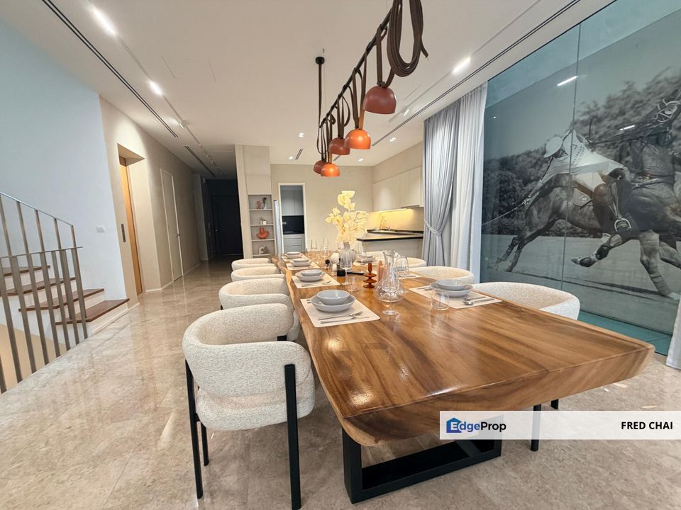 C H E A P 4 Storey Town Villa at KH Villa in Sri Hartamas, Kuala Lumpur, Sri Hartamas 