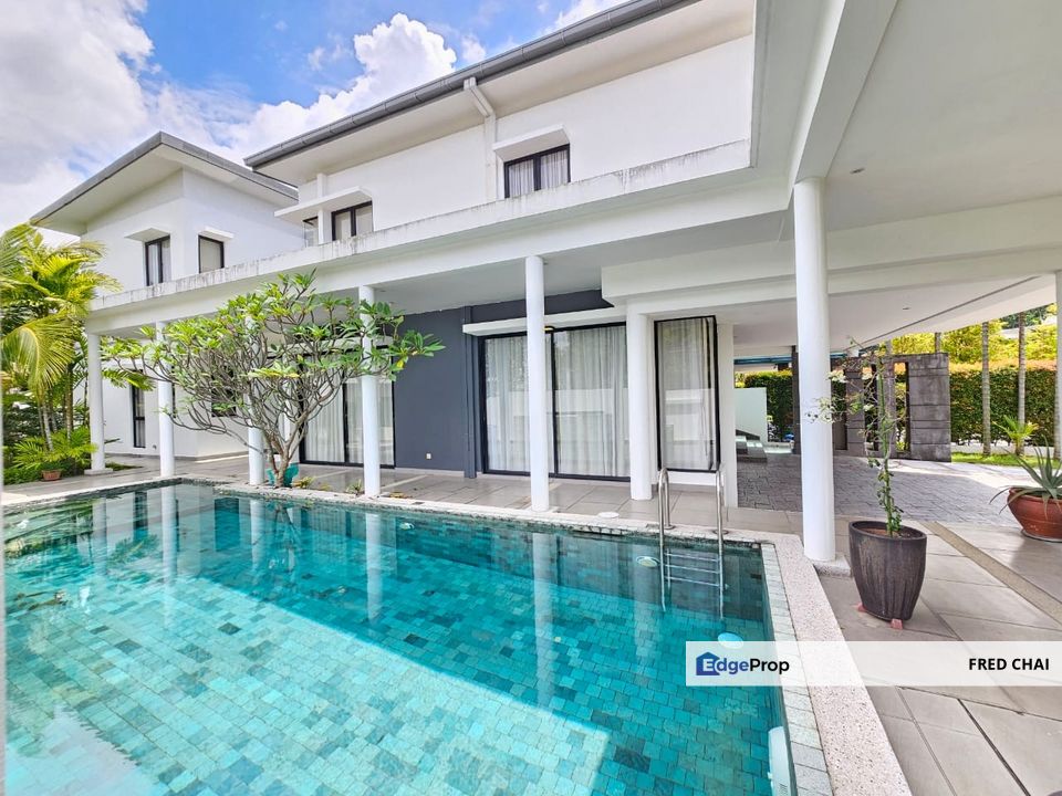 CHEAP Jade Hills Corner Link Bungalow With Private Swimming Pool, Selangor, Kajang