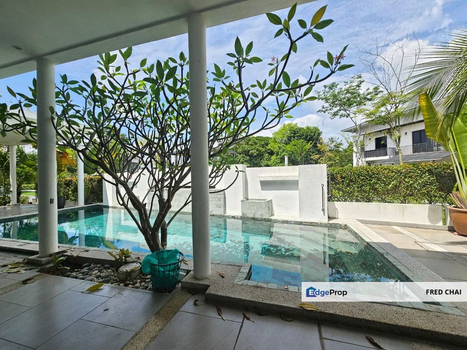 CHEAP Jade Hills Corner Link Bungalow With Private Swimming Pool, Selangor, Kajang