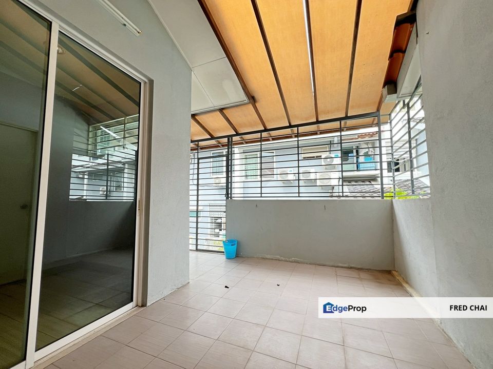 C H E A P Nadayu 92 Kajang of 3 storey Superlink Terrace House, Selangor, Kajang