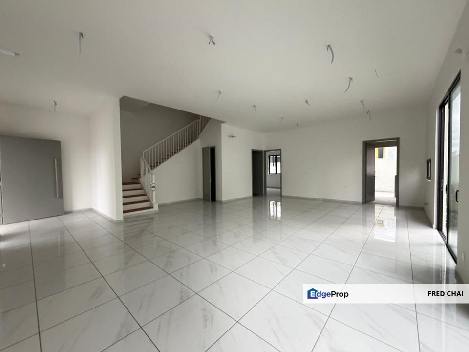 C H E A P Brand New 3 sty Semi-D at Twin Palm Latania 2, Sungai Long, Selangor, Kajang