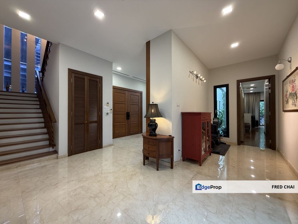 Bukit Gita Bayu Double Storey Bungalow For Sale, Selangor, Seri Kembangan