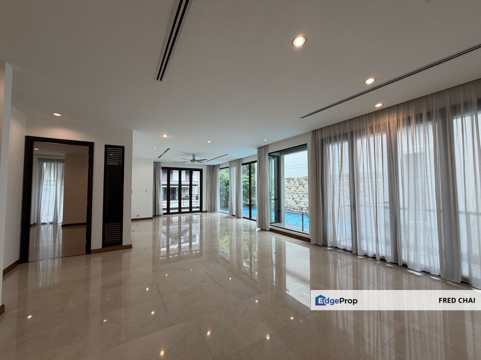 Villa Mont Kiara Three Storey Link Bungalow House For Sale, Kuala Lumpur, Mont Kiara