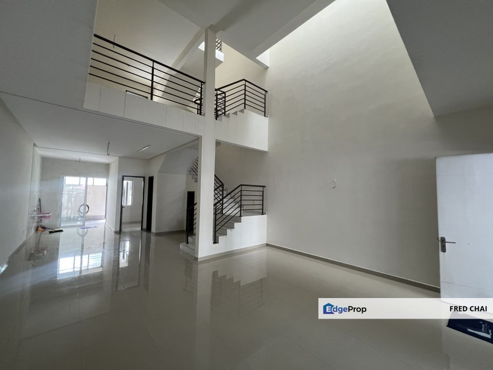 Villa Mont Kiara Three storey link bungalow For Sale, Kuala Lumpur, Mont Kiara