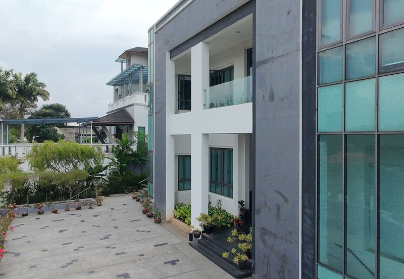 Country Heights Kajang