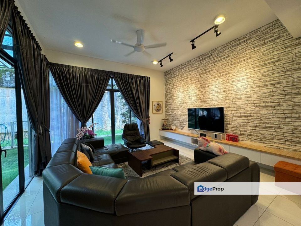 CHEAP Senja Residence Series Kembangan 3 storey Superlink house like NEW, Selangor, Seri Kembangan