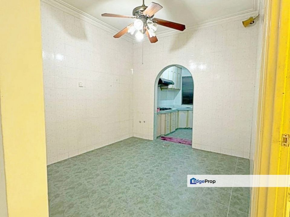 C H E A P Damai Perdana Cheras 2 storey house for sale with Gated & Guarded, Kuala Lumpur, Cheras