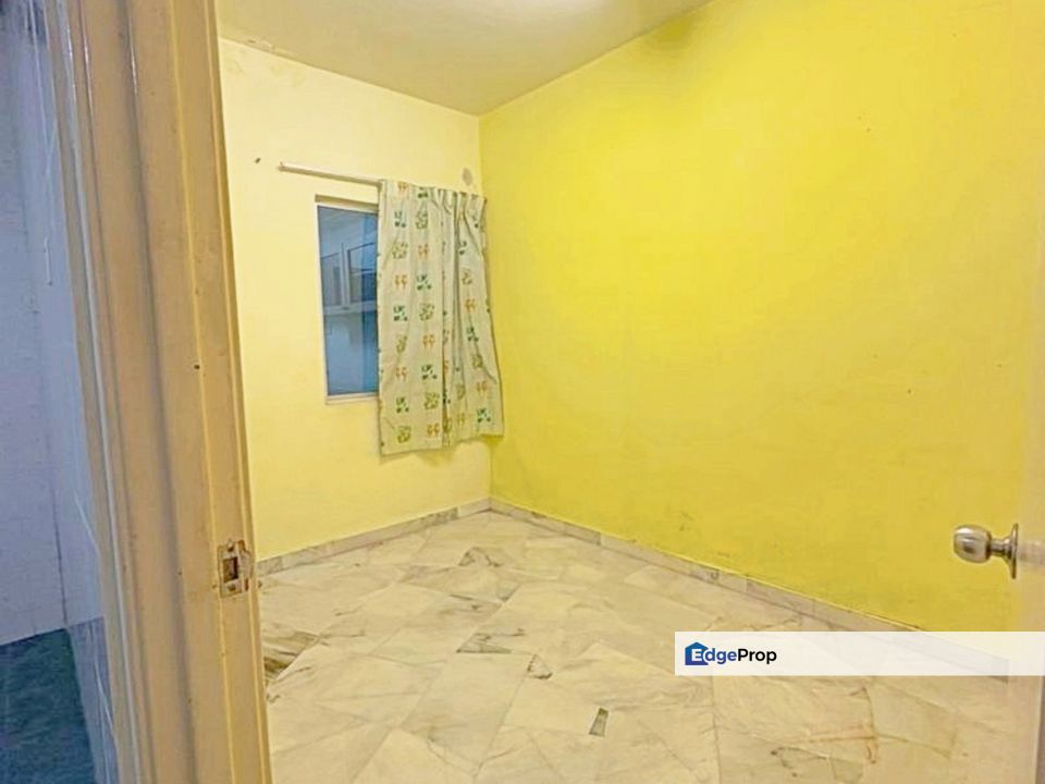 C H E A P Damai Perdana Cheras 2 storey house for sale with Gated & Guarded, Kuala Lumpur, Cheras