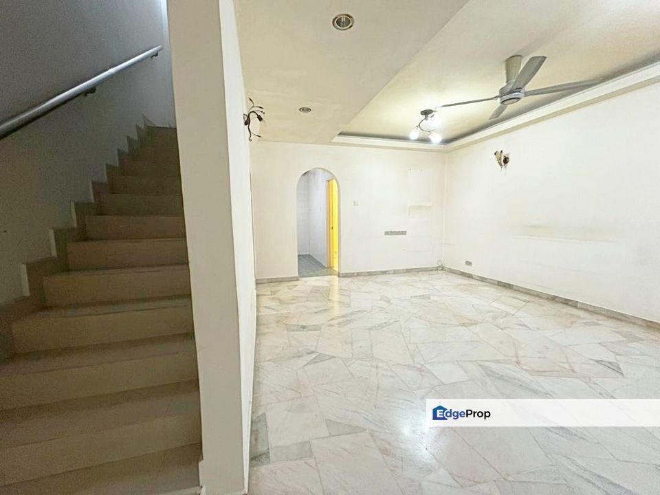 C H E A P Damai Perdana Cheras 2 storey house for sale with Gated & Guarded, Kuala Lumpur, Cheras