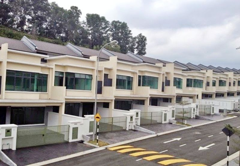 D'Premier @ Bandar Damai Perdana
