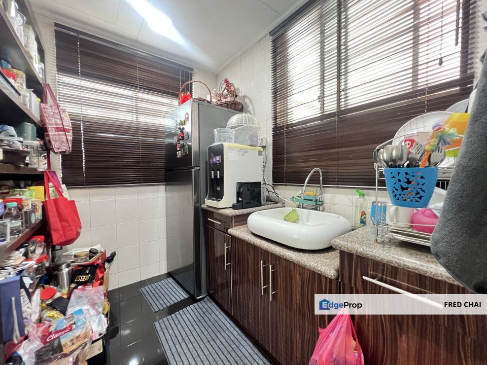 CHEAP  3.5 sty semi-D at Bukit Segar Cheras with renovation, Kuala Lumpur, Cheras