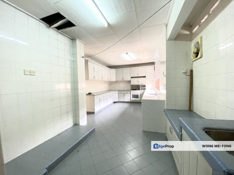 Basic Bungalow With KL View @ Bangsar, Kuala Lumpur, Bangsar