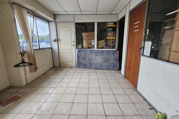 Industrial In Andalas Senawang (Nearby Taman Tuanku Jaafar)