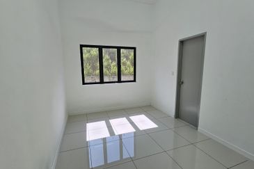 RESIDENCE HILLS @ TAMAN TUANKU JAAFAR