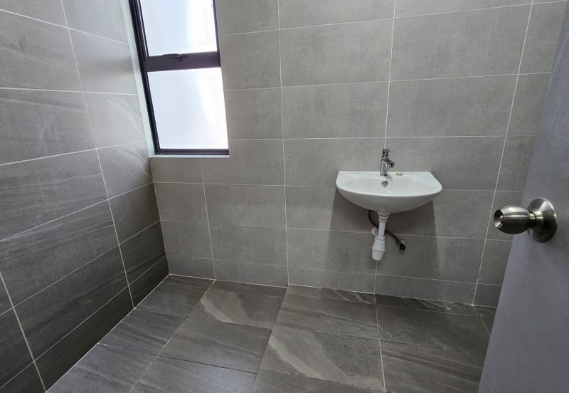 RESIDENCE HILLS @ TAMAN TUANKU JAAFAR