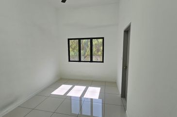 RESIDENCE HILLS @ TAMAN TUANKU JAAFAR