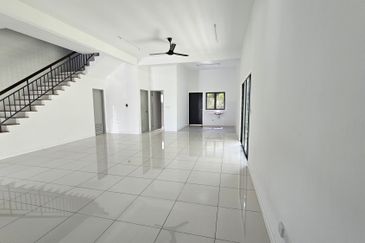 RESIDENCE HILLS @ TAMAN TUANKU JAAFAR