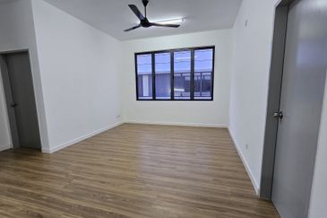 RESIDENCE HILLS @ TAMAN TUANKU JAAFAR