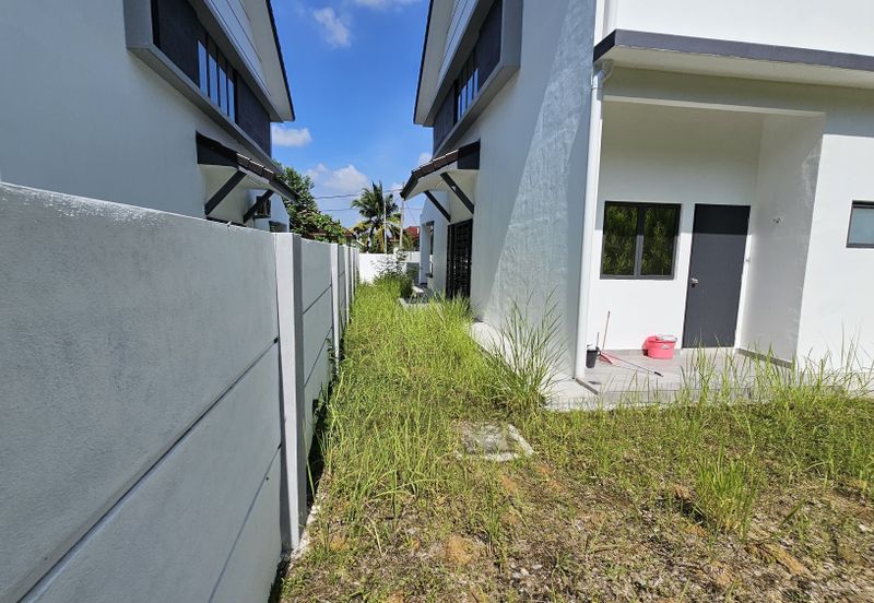 RESIDENCE HILLS @ TAMAN TUANKU JAAFAR