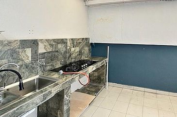 Rafflesia @ The Hill