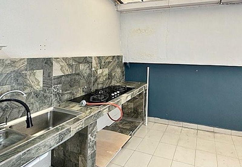 Rafflesia @ The Hill