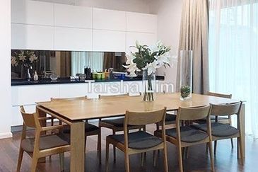 Rafflesia @ The Hill