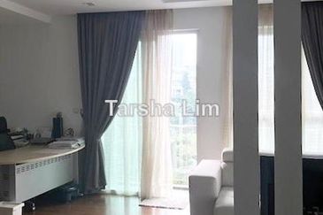 Rafflesia @ The Hill