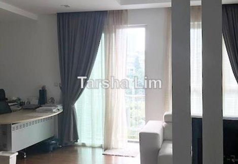 Rafflesia @ The Hill