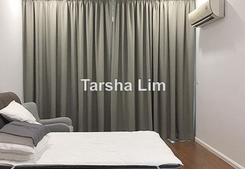 Rafflesia @ The Hill