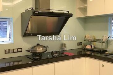 Rafflesia @ The Hill