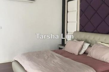 Rafflesia @ The Hill