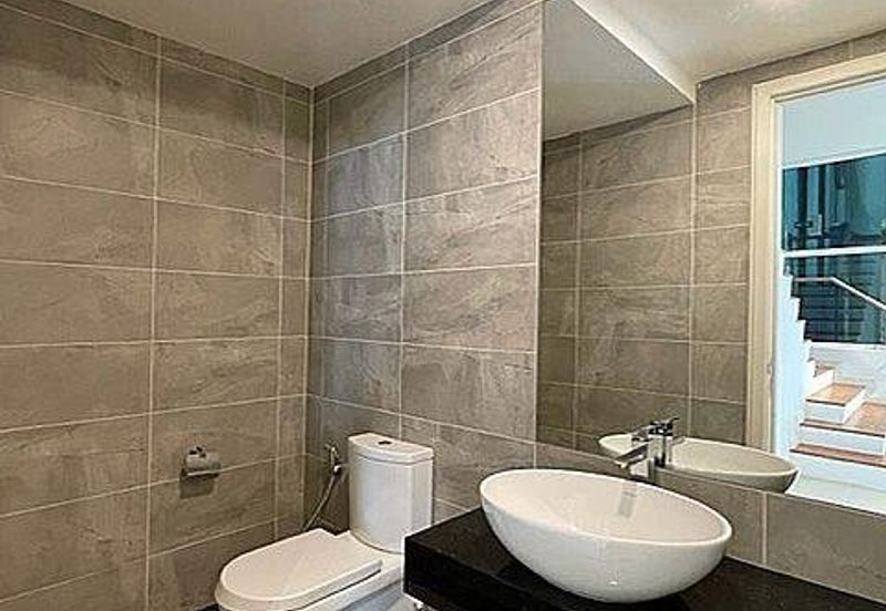 Rafflesia @ The Hill