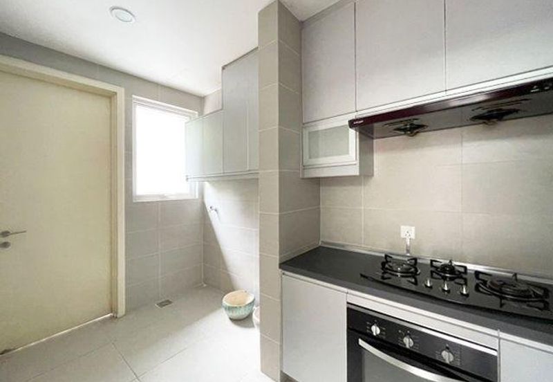 Rafflesia @ The Hill