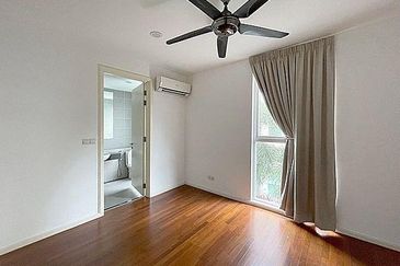 Rafflesia @ The Hill