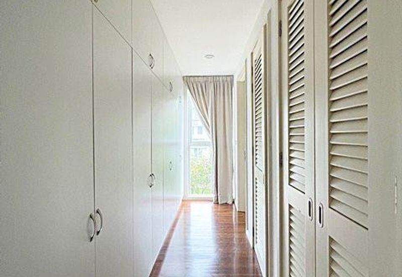 Rafflesia @ The Hill