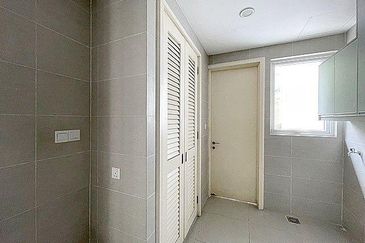 Rafflesia @ The Hill