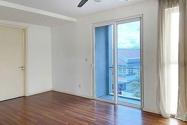 Rafflesia @ The Hill