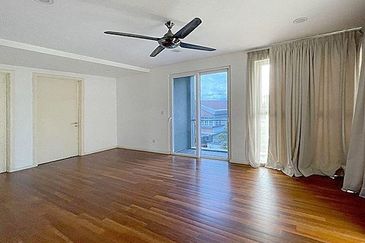 Rafflesia @ The Hill