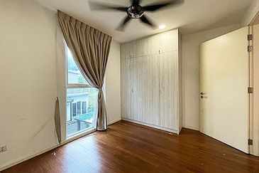 Rafflesia @ The Hill