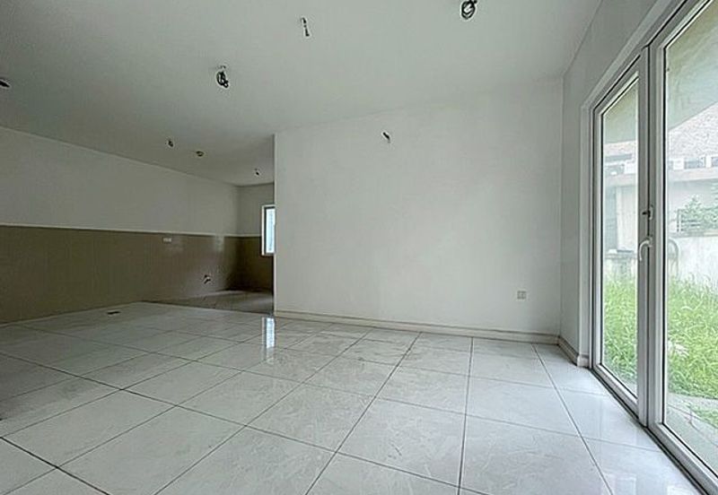 Rafflesia @ The Hill