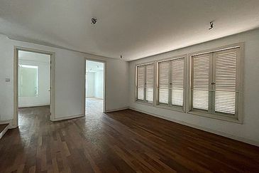 Rafflesia @ The Hill