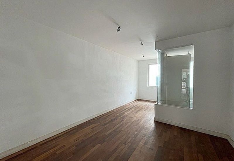 Rafflesia @ The Hill