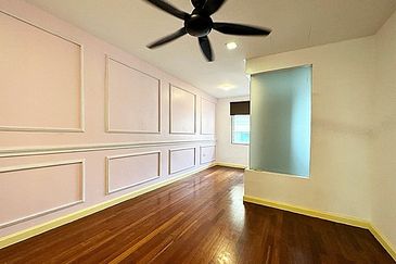 24 hours guarded community with spacious living space