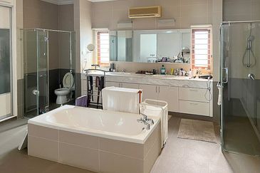 Jalan Desa Seputeh 1 