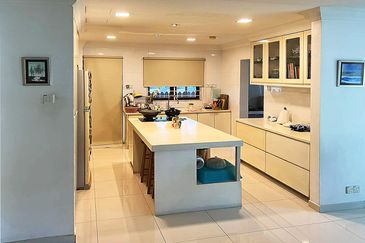 Jalan Desa Seputeh 1 