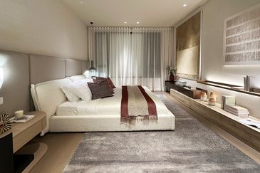 Exclusive sky semi-d. Freehold very low density - only 126 units with private lift land private obby, ev bay & extra store