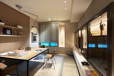 Exclusive sky semi-d. Freehold very low density - only 126 units with private lift land private obby, ev bay & extra store