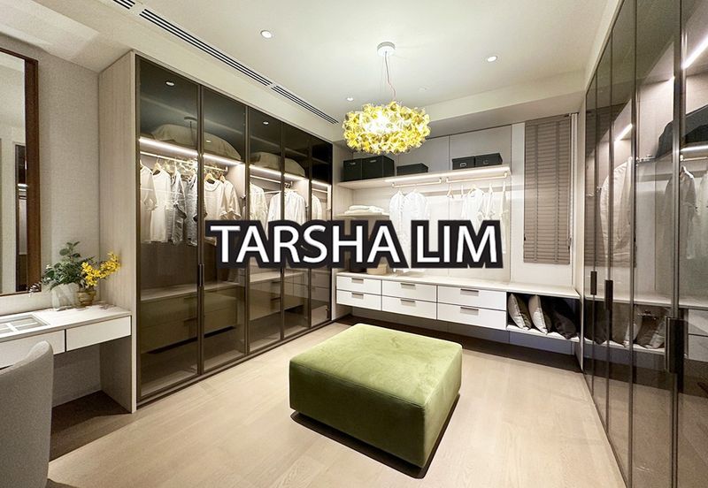 Freehold only 126 units with private lift lobby, ev bay & extra store