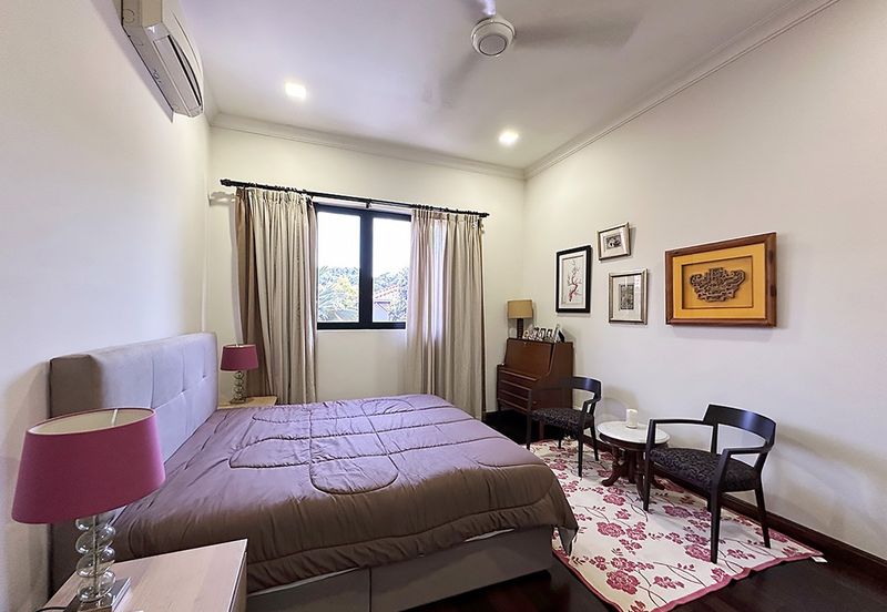 Unique E&O inspired resort home. Excellent structured ready to move in.